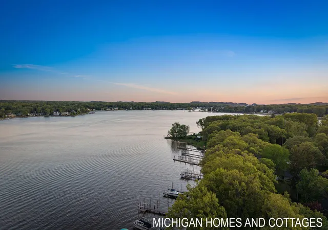 Homes for sale in Park Township Ottawa, MI | 714 N Shore Dr, Park Township Ottawa, MI 49424 | MLS# 71026030887