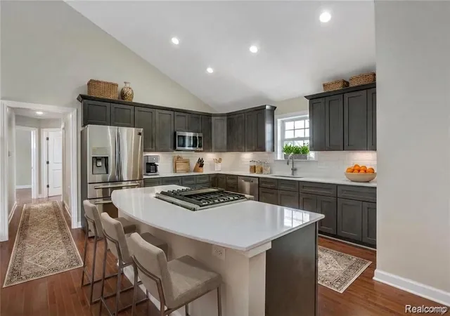 Listing Photo 5 - Condo for sale in building located at 411 E Fry St, Detroit, MI 48202 - Unit #15