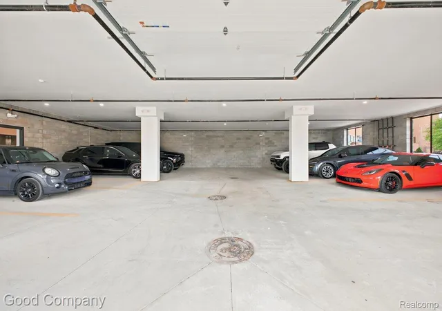 37th image of 110 Austin Ave #303, Royal Oak, MI 48067 | MLS# 20261046857