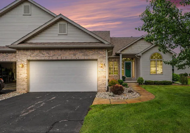 2nd image of 206 Canterbury Park, Battle Creek, MI 49015 | MLS# 66026030915