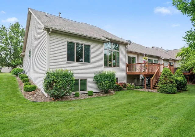 4th image of 206 Canterbury Park, Battle Creek, MI 49015 | MLS# 66026030915