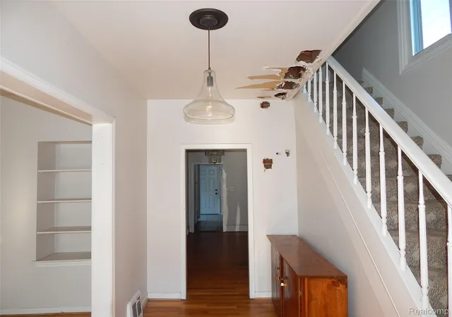 4th image of 2739 Stone St, Port Huron, MI 48060 | MLS# 20261046890