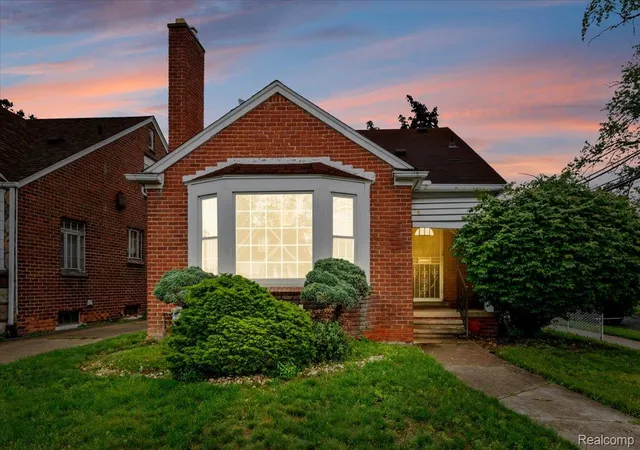 Photo 1 of Single family home for sale at 18400 Griggs St Nw, Detroit, MI 48221 | MLS# 20261046979 | Listing updated on 2026-08-31