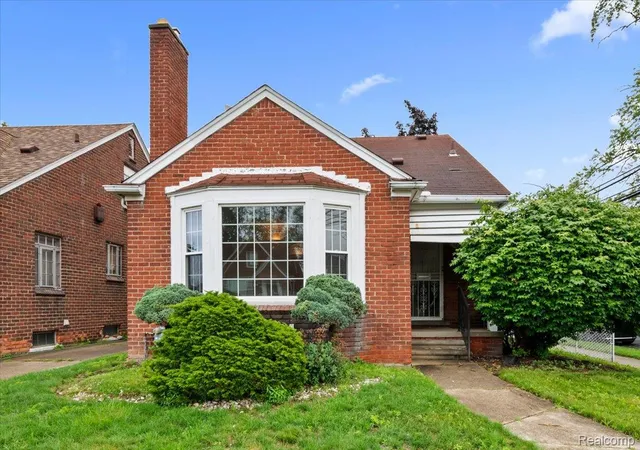 Photo 2 of Single family home for sale at 18400 Griggs St Nw, Detroit, MI 48221 | MLS# 20261046979 | Listing updated on 2026-08-31