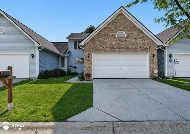 Photo 1 of Condo for sale at 1060 Julie Dr, Davison, MI 48423 | MLS# 5050212261 | Listing updated on 2026-09-15