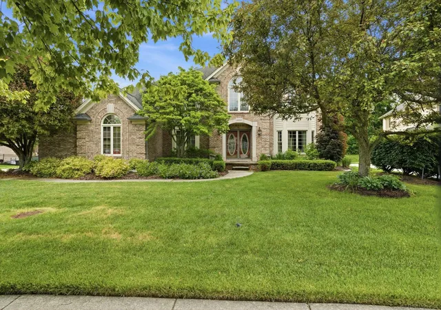 Photo 1 of Single family home for sale at 14450 Knightsbridge Dr, Shelby Township, MI 48315 | MLS# 58050212280 | Listing updated on 2026-09-01