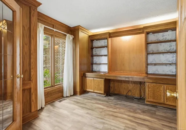 Photo 4 of Single family home for sale at 14450 Knightsbridge Dr, Shelby Township, MI 48315 | MLS# 58050212280 | Listing updated on 2026-09-01