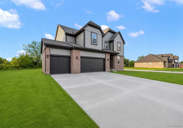 Photo 3 of Single family home for sale at 28325 Nadia Ln, New Baltimore, MI 48047 | MLS# 20261047094 | Listing updated on 2026-09-03