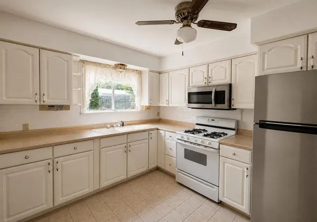 5th image of 1546 Zarieda St, Brandon Charter Township Oakland, MI 48462 | MLS# 81026031037