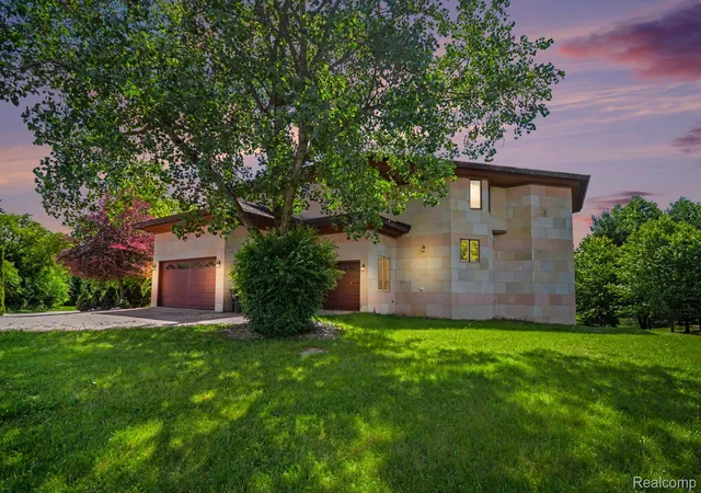 1st image of 5045 Karachi St, West Bloomfield, MI 48322 | MLS# 20261047167