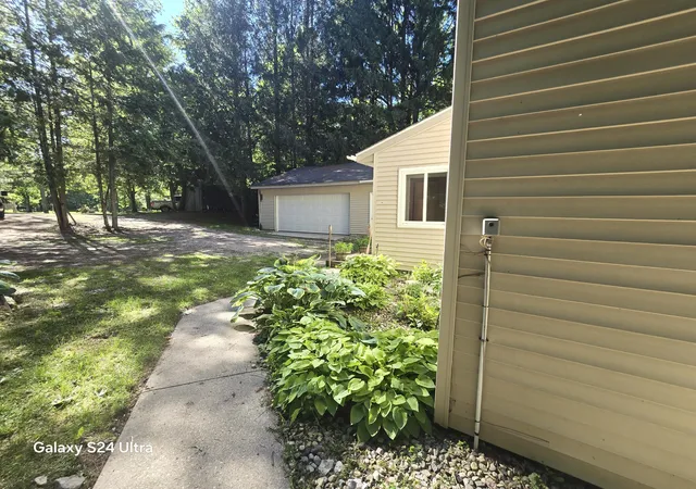 4th image of 7455 Mcclellan Rd, Kaleva, MI 49645 | MLS# 67026031052