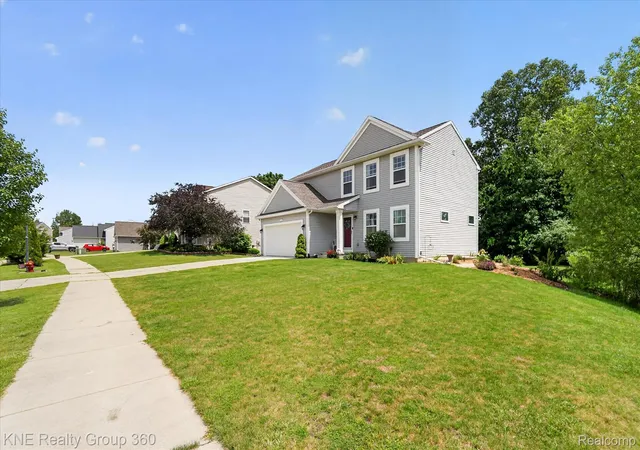 Photo 4 of Single family home for sale at 7067 Glenmeadow Ct, Grand Blanc, MI 48439 | MLS# 20261047213 | Listing updated on 2026-07-30