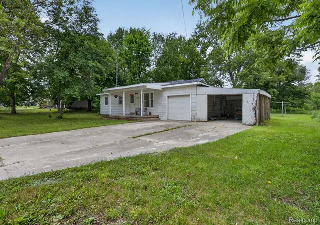 Photo 3 of Single family home for sale at 9288 Hilda Ln, Flushing, MI 48433 | MLS# 20261047238 | Listing updated on 2026-09-11