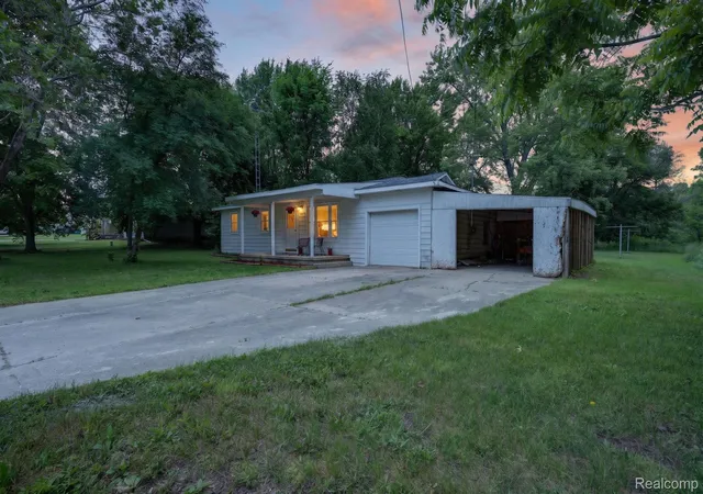 Photo 4 of Single family home for sale at 9288 Hilda Ln, Flushing, MI 48433 | MLS# 20261047238 | Listing updated on 2026-09-11