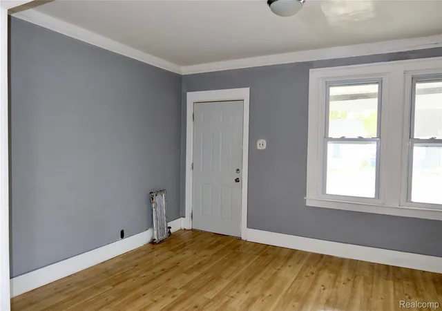 Photo 3 of Single family home for sale at 8469 Westminster Ave, Warren, MI 48089 | MLS# 20261047239 | Listing updated on 2026-08-31