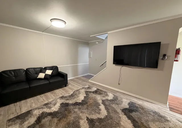Listing Photo 5 - Condo for sale in building located at 3439 Kenbrooke Ct, Kalamazoo, MI 49008