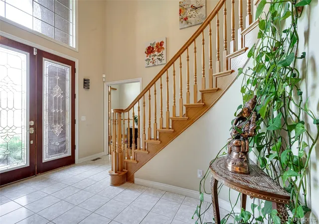 Photo 4 of Single family home for sale at 4461 Old Oak Ct, Plymouth, MI 48170 | MLS# 20261047293 | Listing updated on 2026-10-13