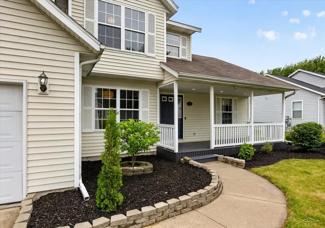 2nd image of 7849 Rockcress Dr, Freeland, MI 48623 | MLS# 61050212374