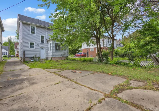 Photo 4 of Single family home for sale at 9158 Steel St, Detroit City Wayne, MI 48228 | MLS# 20261047335 | Listing updated on 2026-09-10