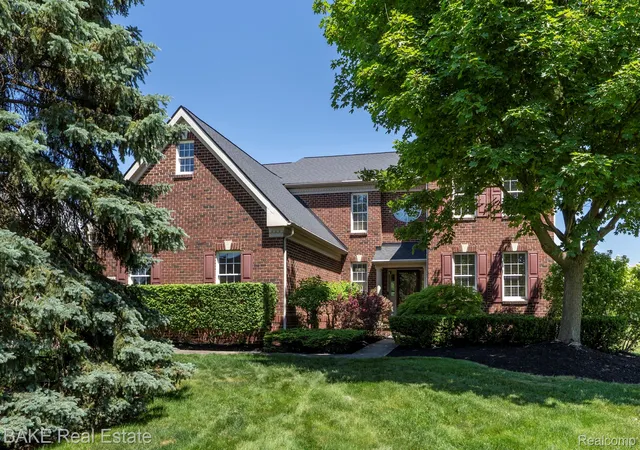 Photo 2 of Single family home for sale at 15396 Bay Hl Dr, Northville, MI 48168 | MLS# 20261047338 | Listing updated on 2026-09-13