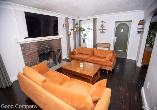 Photo 4 of Single family home for sale at 16241 Inverness St, Detroit, MI 48221 | MLS# 20261047356 | Listing updated on 2026-07-28