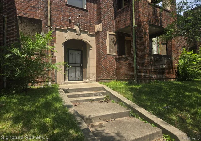 Photo 2 of Multi family home for sale at 3760 W Chicago, Detroit, MI 48206 | MLS# 20261047364 | Listing updated on 2026-07-27