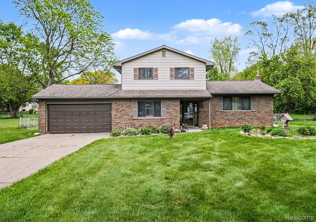 Photo 1 of Single family home for sale at 1148 Carter Dr, Flint, MI 48532 | MLS# 20261047372 | Listing updated on 2026-09-03
