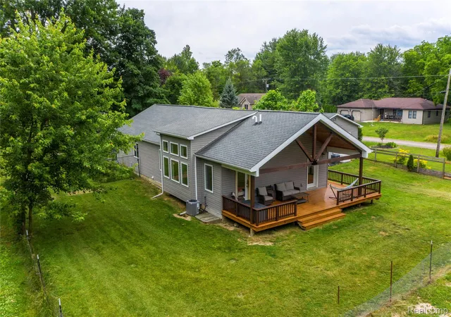 Photo 4 of Single family home for sale at 12100 Wilson Dr, Carleton, MI 48117 | MLS# 20261047391 | Listing updated on 2026-07-21