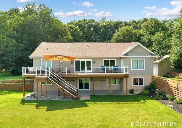 4th image of 9760 Jade Dr, Allendale, MI 49401 | MLS# 65026031181