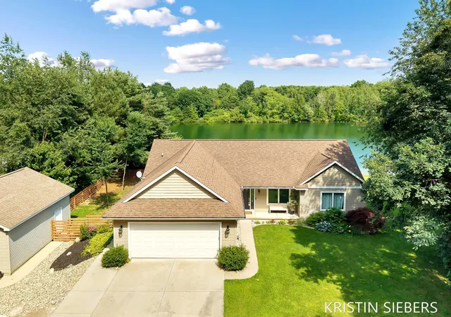 1st image of 9760 Jade Dr, Allendale, MI 49401 | MLS# 65026031181