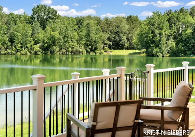 5th image of 9760 Jade Dr, Allendale, MI 49401 | MLS# 65026031181