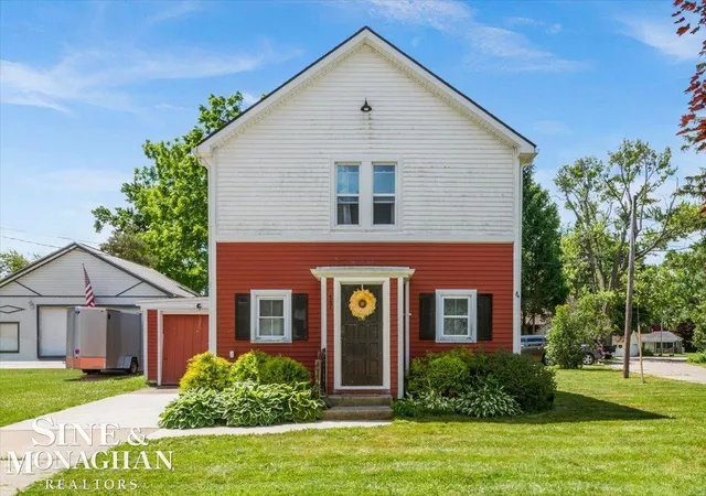 2nd image of 447 Ruskin Dr, Algonac, MI 48001 | MLS# 58050212404