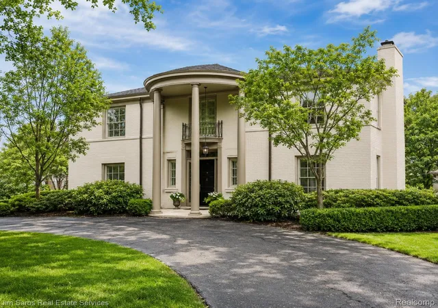 Photo 1 of Mansion for sale at 688 Balfour St, Grosse Pointe Park, MI 48230 | MLS# 20261047454 | Listing updated on 2026-09-15