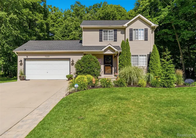 Photo 2 of Single family home for sale at 7223 Windbury Ln, Flint, MI 48507 | MLS# 20261047479 | Listing updated on 2026-09-09