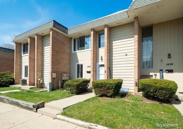 Photo 1 of Condo for sale at 1457 N Saxony Dr Se #14, Grand Rapids, MI 49508 | MLS# 65026031200 | Listing updated on 2026-09-11