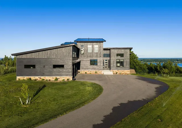 Photo 1 of Single family home for sale at 10112 E John Michael Dr, Suttons Bay Township Leelanau, MI 49682 | MLS# 78080070082 | Listing updated on 2026-07-13