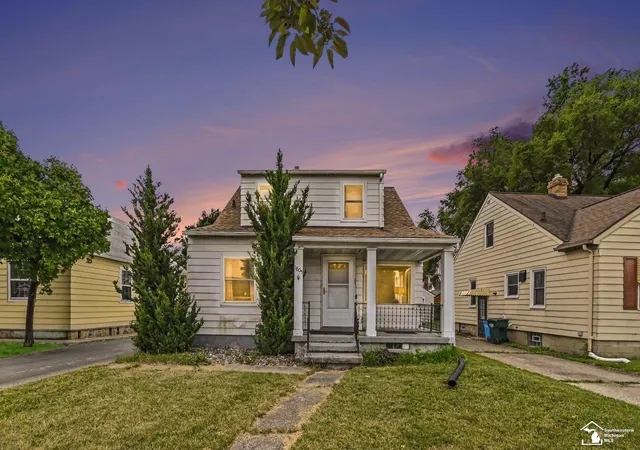Photo 1 of Single family home for sale at 1805 W Saginaw St, Lansing, MI 48915 | MLS# 57050212429 | Listing updated on 2026-08-01
