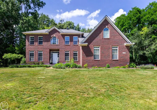 1st image of 5426 Murray Ct, Waterford, MI 48327 | MLS# 58050212430