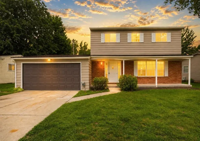 Photo 1 of Single family home for sale at 929 Springview Dr, Flushing, MI 48433 | MLS# 5050212431 | Listing updated on 2026-09-09