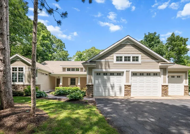 Photo 1 of Single family home for sale at 3475 Trail W Dr Ne, Grand Rapids Charter Township Kent, MI 49525 | MLS# 72026031229 | Listing updated on 2026-09-12