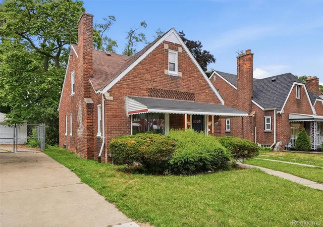 Photo 3 of Single family home for sale at 16835 Lesure St, Detroit, MI 48235 | MLS# 20261047568 | Listing updated on 2026-08-18