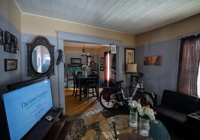 Photo 2 of Single family home for sale at 734 N Martin Luther King Jr Blvd, Lansing, MI 48915 | MLS# 66026031254 | Listing updated on 2026-06-23