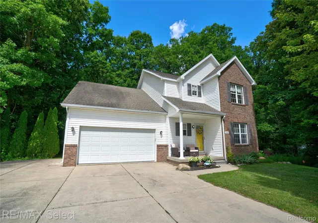 1st image of 4449 Pondview Dr, Swartz Creek, MI 48473 | MLS# 20261047596