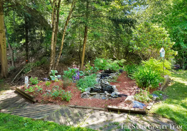 2nd image of 1360 E Bigelow Creek Trl, Newaygo, MI 49337 | MLS# 71026031282