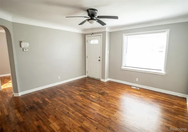 5th image of 2829 Chicago Blvd, Flint, MI 48503 | MLS# 20261047631