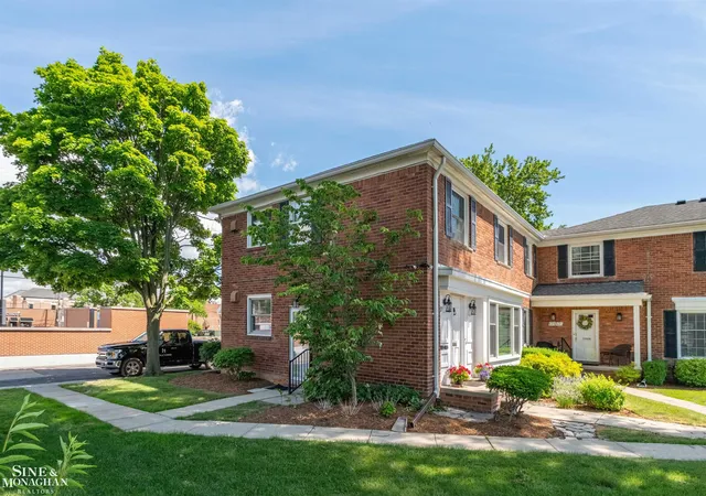 Photo 1 of Sale Pending at 617 Notre Dame St, Grosse Pointe, MI 48230 | MLS# 58050212483 | Listing updated on 2026-08-02
