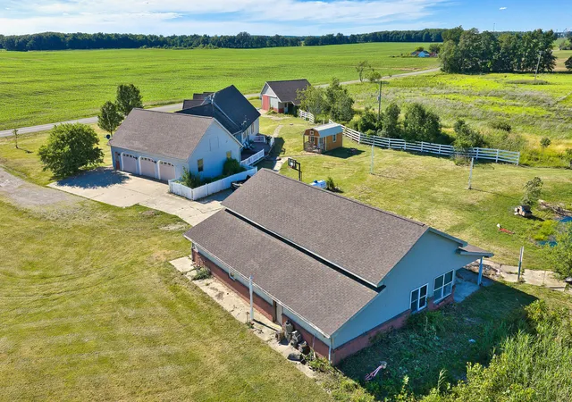 Photo 3 of Single family home for sale at 11905 Coman Rd, Waldron, MI 49288 | MLS# 62026031326 | Listing updated on 2026-09-22
