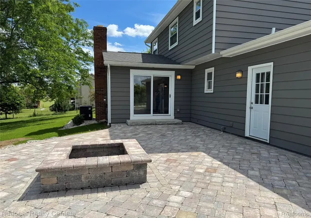 Photo 3 of Single family home for sale at 4109 Loves Crk, Howell, MI 48843 | MLS# 20261047728 | Listing updated on 2026-08-25