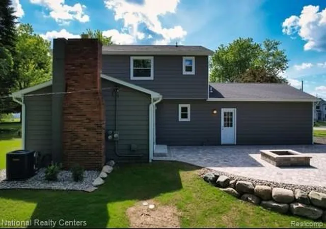 Photo 4 of Single family home for sale at 4109 Loves Crk, Howell, MI 48843 | MLS# 20261047728 | Listing updated on 2026-08-25