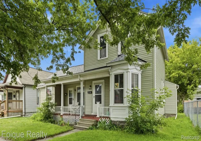 Photo 1 of Multi family home for sale at 1807 10th Street, Port Huron, MI 48060 | MLS# 20261047738 | Listing updated on 2026-08-30